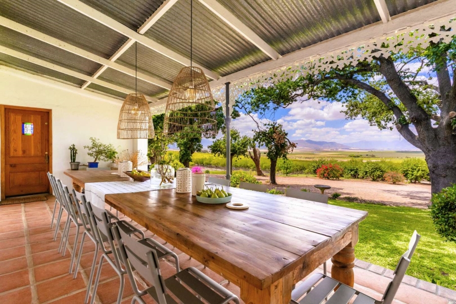 5 Bedroom Property for Sale in Paarl Rural Western Cape